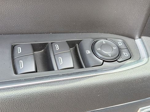 Used 2026 Chevrolet Silverado 1500 LT Trail Boss w/ Safety Package AWD/4WD image 13