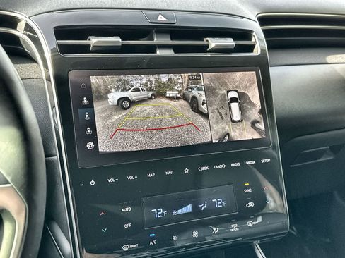 Used 2023 Hyundai Tucson Limited image 21