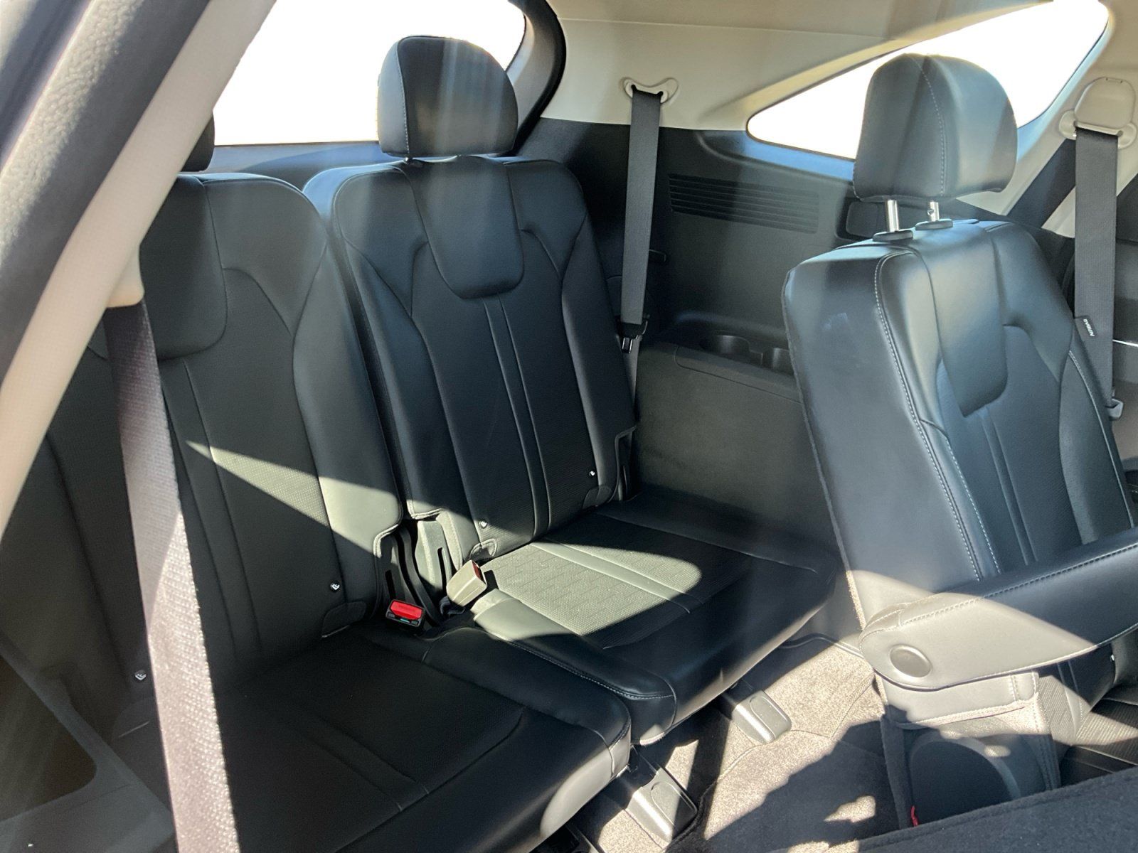 Used 2024 Kia Sorento X-Line EX AWD/4WD image 14
