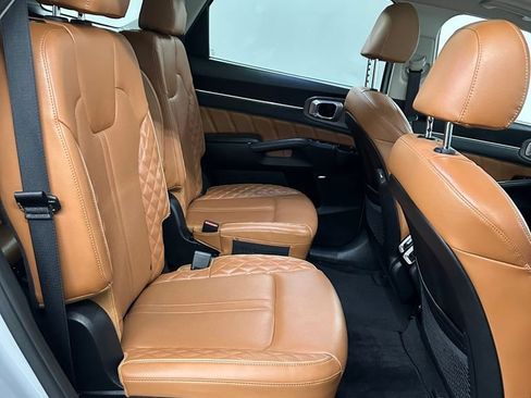 Used 2022 Kia Sorento SX Prestige w/ Rust Color Package AWD/4WD image 36
