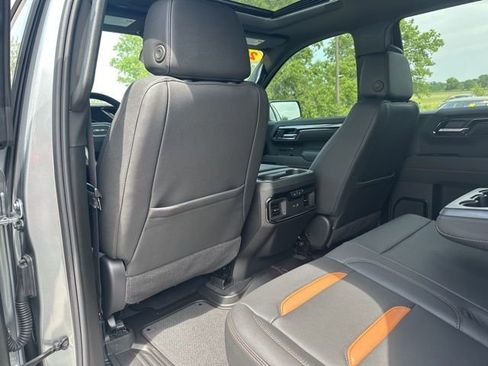 Used 2026 GMC Sierra 1500 AT4 w/ AT4 Premium Package AWD/4WD image 58