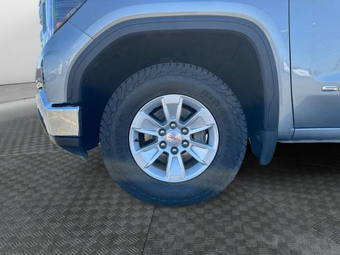Used 2024 GMC Sierra 1500 SLE w/ Preferred Package image 14