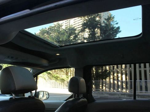 Used 2014 Ford Transit Connect Titanium FWD image 14