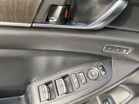 Used 2022 Honda Accord Touring image 24