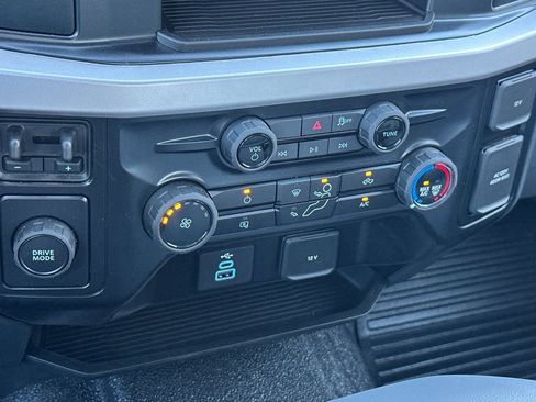 New 2026 Ford F250 XL w/ XL Chrome Package image 19