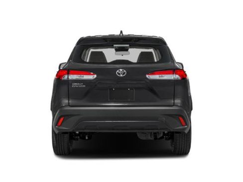 Used 2025 Toyota Corolla Cross L image 5
