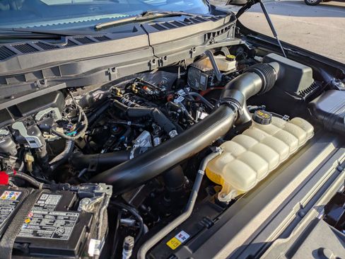 Certified 2025 Ford F150 Platinum w/ Equipment Group 702A High image 48