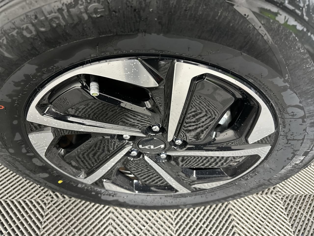 Certified 2023 Kia Sportage LX FWD image 21