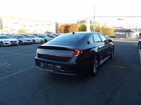 Used 2022 Hyundai Sonata SE image 6