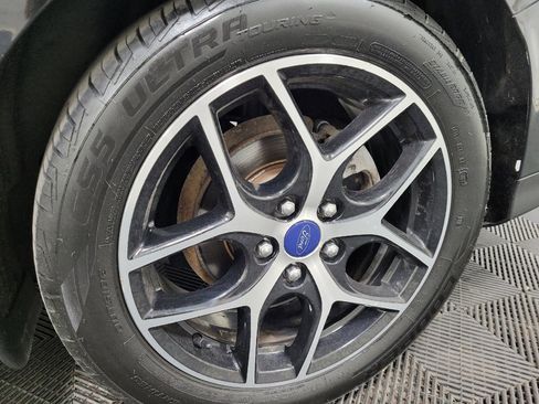 Used 2017 Ford Focus SEL FWD image 31