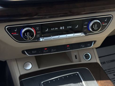 Used 2019 Audi Q5 2.0T Premium Plus w/ Premium Plus Package AWD/4WD image 24