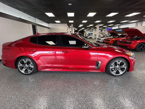 Used 2020 Kia Stinger GT-Line w/ Sun & Sound Package RWD image 6