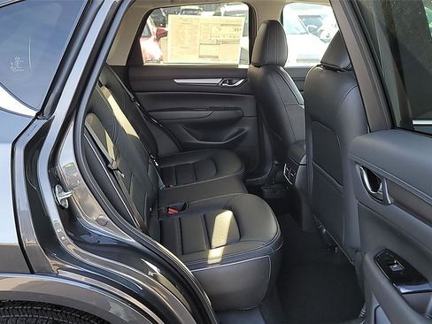 New 2025 MAZDA CX-5 AWD 2.5 S w/ Preferred Package image 12