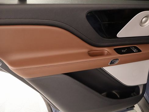 New 2026 Lincoln Aviator Reserve image 18