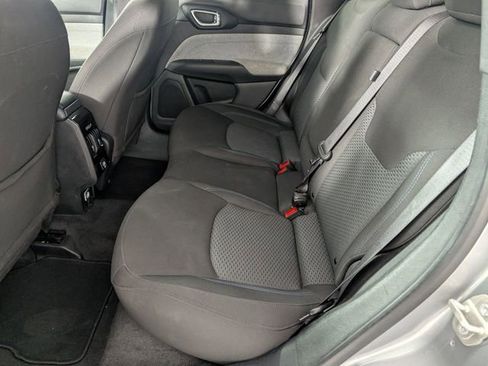 Used 2023 Jeep Compass Sport image 25