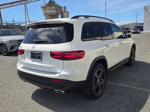 New 2026 Mercedes-Benz GLB 250 image 11