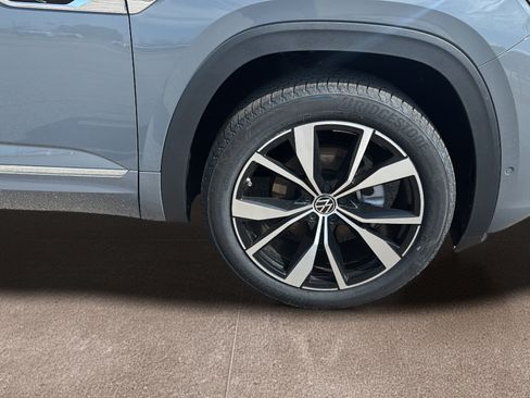 New 2026 Volkswagen Atlas SEL Premium R-Line AWD/4WD image 15