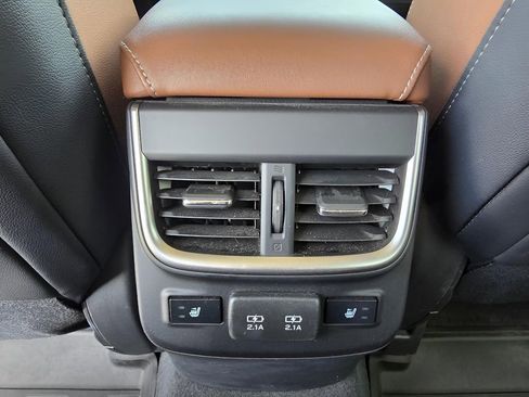 Used 2020 Subaru Outback Touring XT image 26