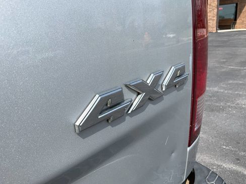 Used 2017 RAM 2500 SLT image 43