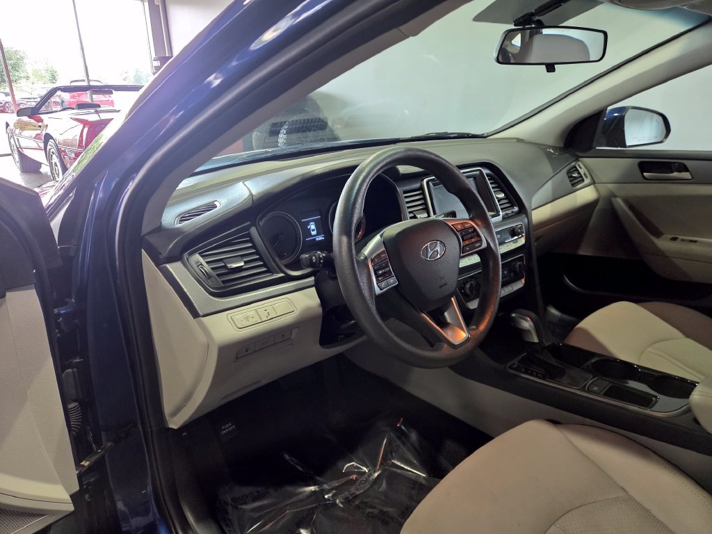 Used 2018 Hyundai Sonata SE FWD image 6