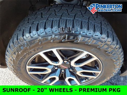 Used 2022 GMC Sierra 1500 AT4 w/ AT4 Preferred Package image 11