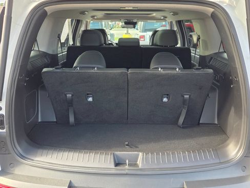 Certified 2024 Hyundai Santa Fe Limited FWD image 12