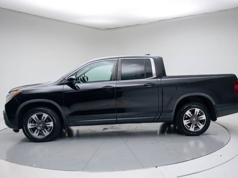 Used 2017 Honda Ridgeline RTL-T image 2