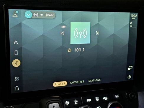 New 2026 Land Rover Defender 110 X-Dynamic SE AWD/4WD image 36