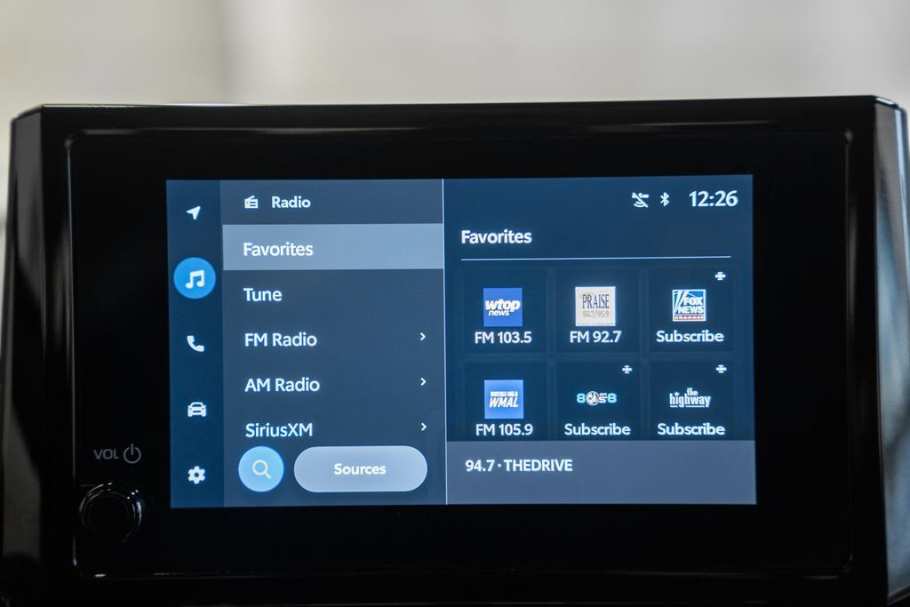 Used 2025 Toyota Corolla LE w/ LE Premium Package FWD image 17