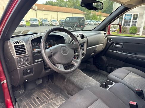 Used 2011 Chevrolet Colorado LT AWD/4WD image 15