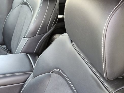 New 2024 Jeep Grand Cherokee Altitude image 21