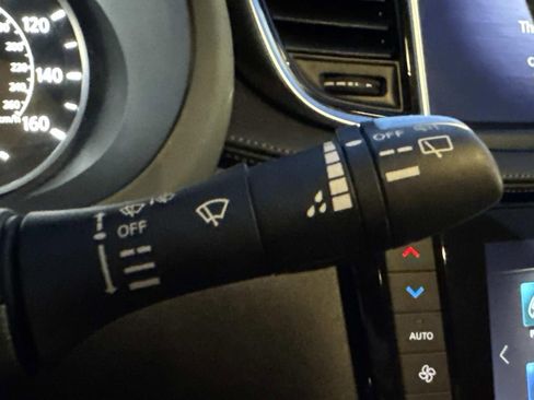 Certified 2025 INFINITI QX50 Pure image 25