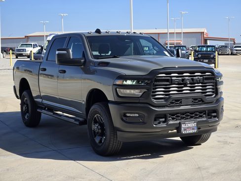 New 2026 RAM 2500 Tradesman AWD/4WD image 3