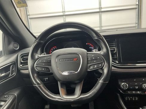 Used 2023 Dodge Durango GT image 9