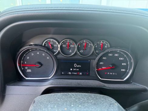 Used 2020 Chevrolet Silverado 2500 LTZ w/ LTZ Convenience Package AWD/4WD image 9