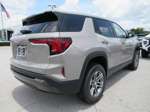 New 2026 GMC Terrain Elevation w/ Technology Package II FWD image 7