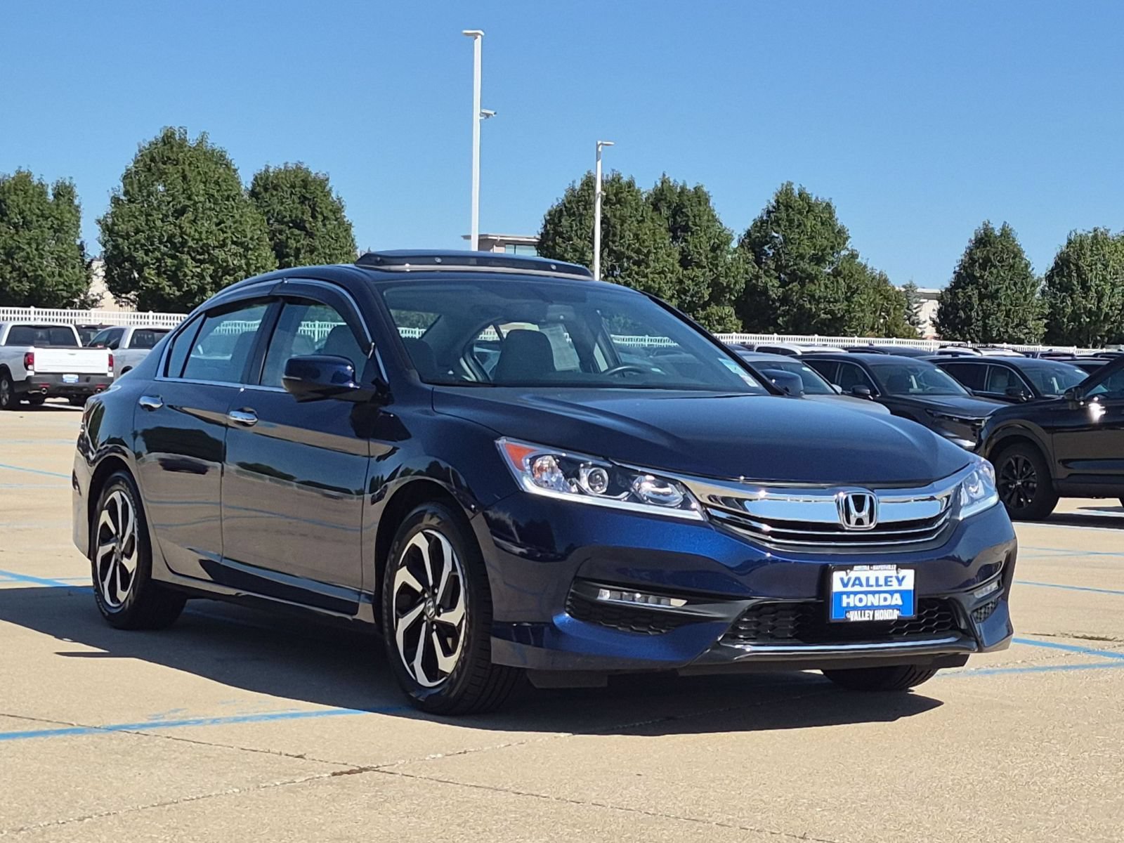 Used 2016 Honda Accord EX-L image 5