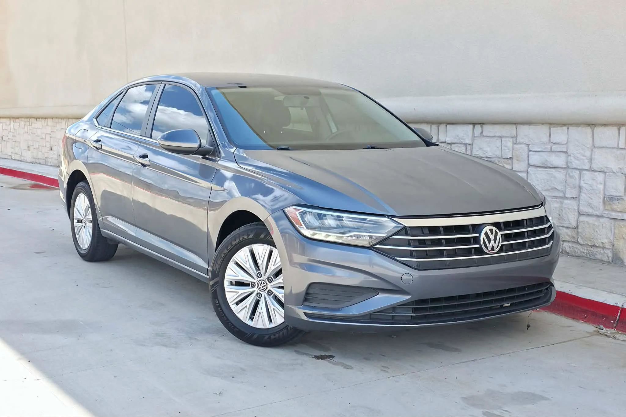 Used 2019 Volkswagen Jetta S w/ Driver Assistance Package FWD image 1