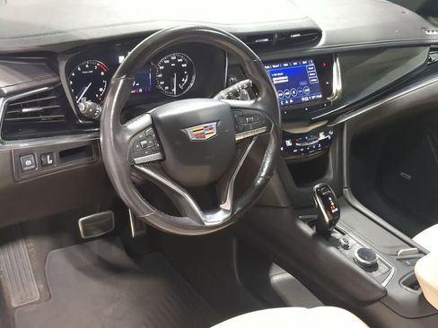 Used 2021 Cadillac XT6 Sport image 12