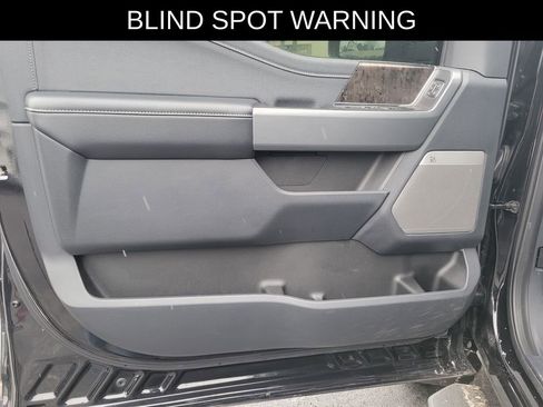 Used 2024 Ford F250 Lariat w/ Lariat Ultimate Package image 23