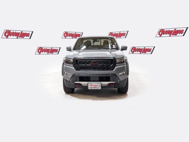 Used 2022 Nissan Frontier Pro-X RWD image 2
