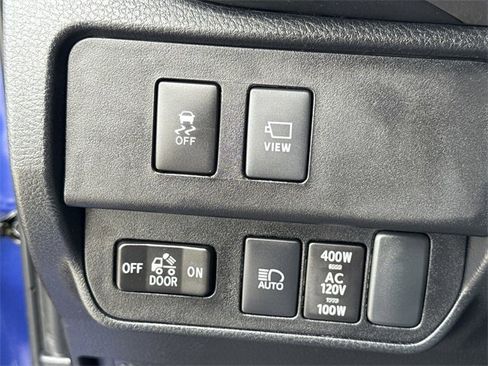 Used 2023 Toyota Tacoma Limited image 36