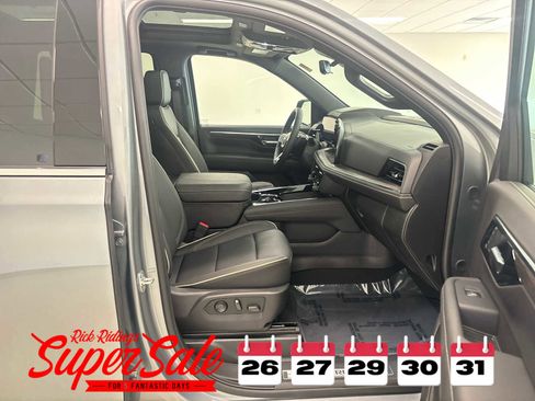 New 2025 Chevrolet Tahoe Premier image 17