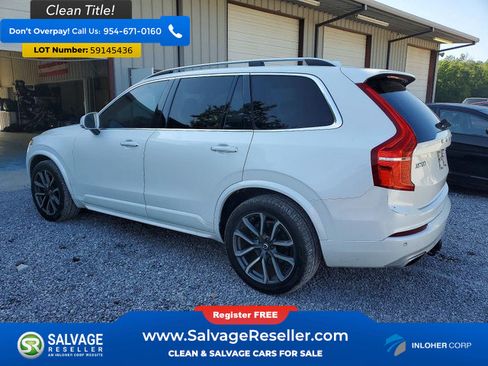 Used 2016 Volvo XC90 T6 Momentum w/ Momentum Plus Package AWD/4WD image 3