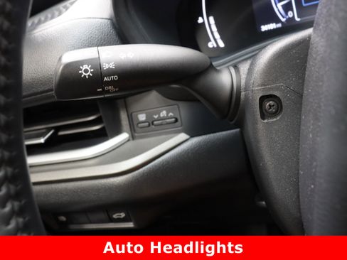 Certified 2024 Toyota Grand Highlander XLE image 25