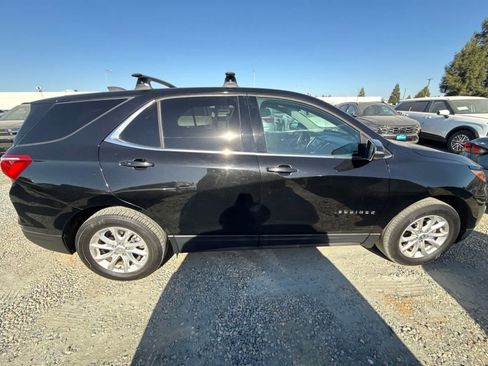 Used 2018 Chevrolet Equinox LT AWD/4WD image 4