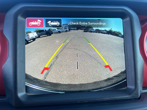 Used 2021 Jeep Wrangler Unlimited Rubicon image 30