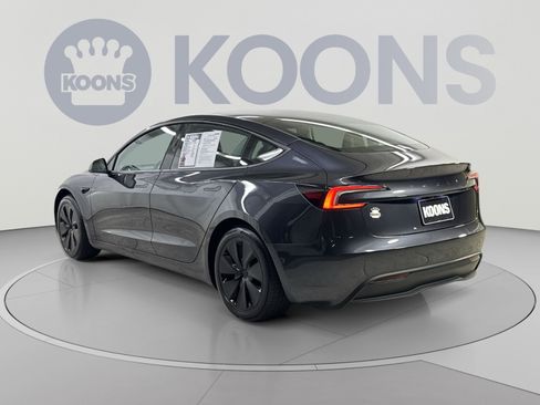 Used 2024 Tesla Model 3 Standard Range RWD image 18
