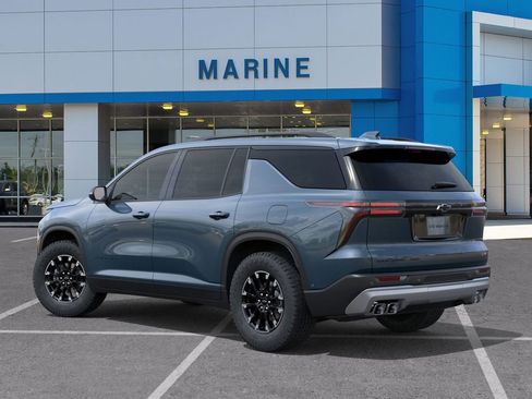 New 2026 Chevrolet Traverse Z71 w/ Enhanced Driving Package AWD/4WD image 3