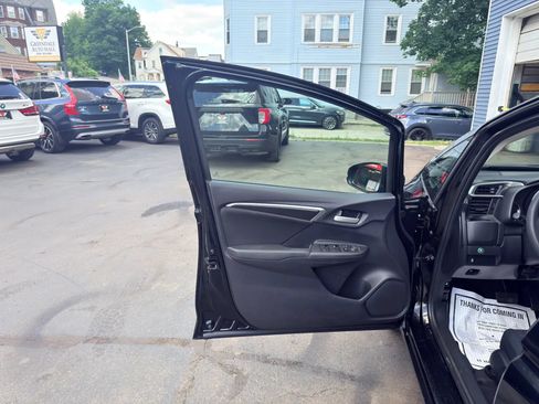 Used 2015 Honda Fit LX image 40